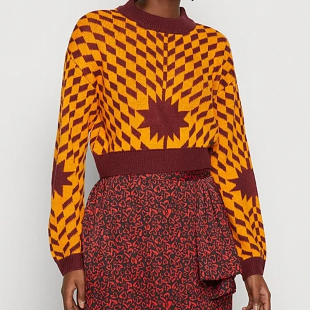 Noisy May Sweater